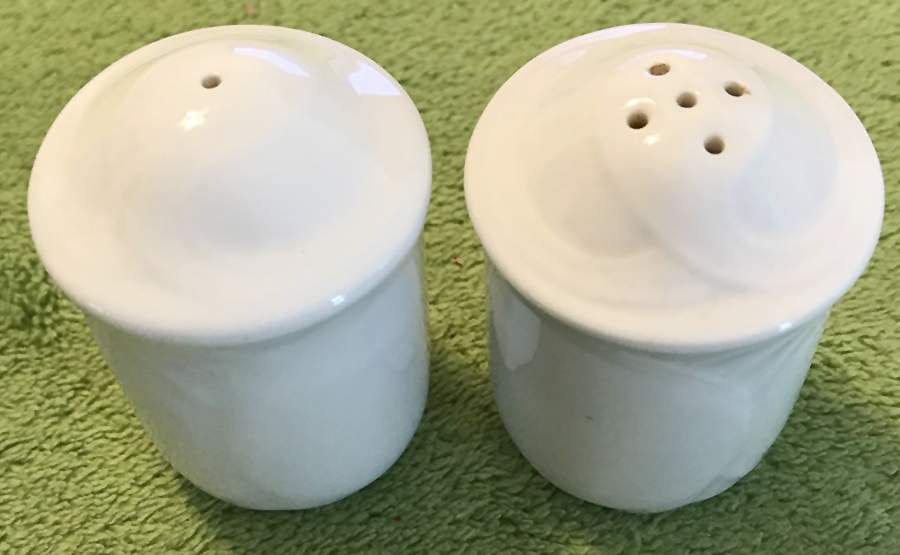 RD91 Salt & Pepper Set by Royal Doulton-1