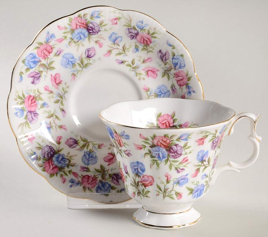 Nell Gwynne Series Footed Cup & Saucer Set by Royal Albert-1
