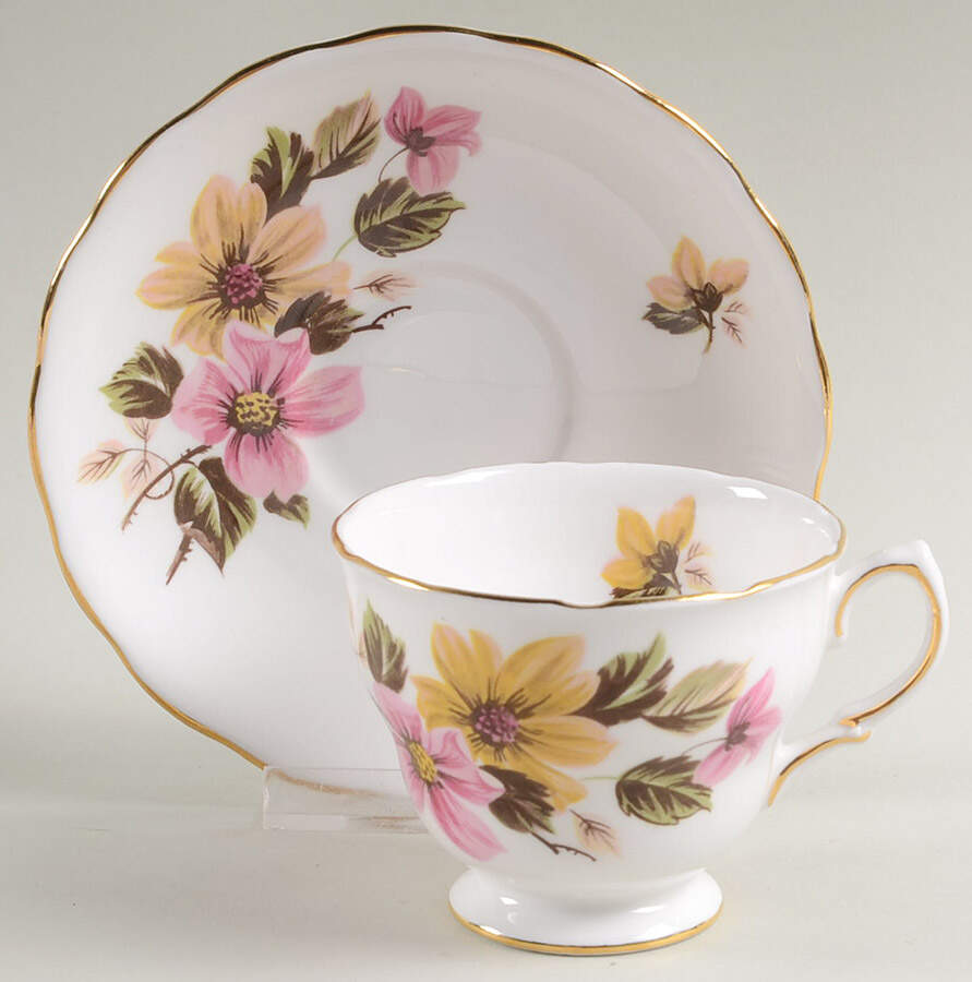 8218 Footed Cup & Saucer Set by Royal Vale-1
