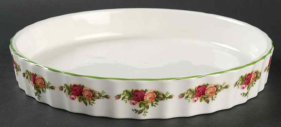 Old Country Roses White (Green Trim) 9" Quiche by Royal Albert-1