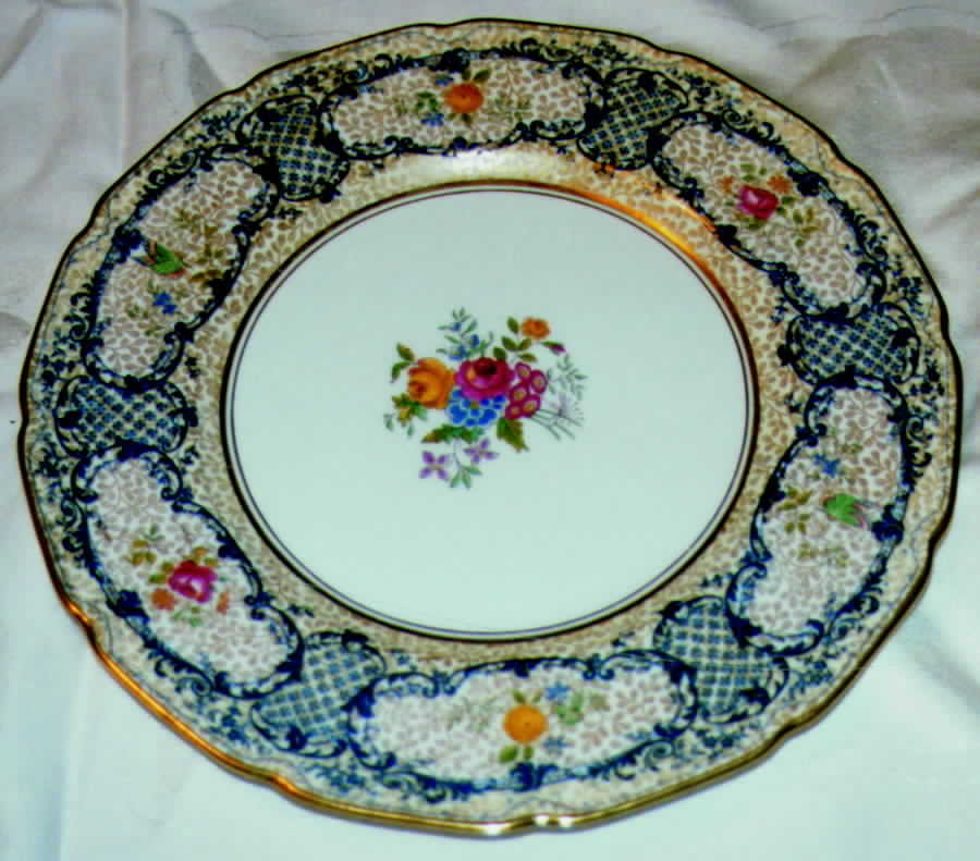 H2180 Dinner Plate by Royal Doulton-1