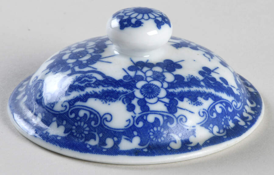 RCM2 Lid for Teapot No Removable Top Handle by Royal Cameo-1