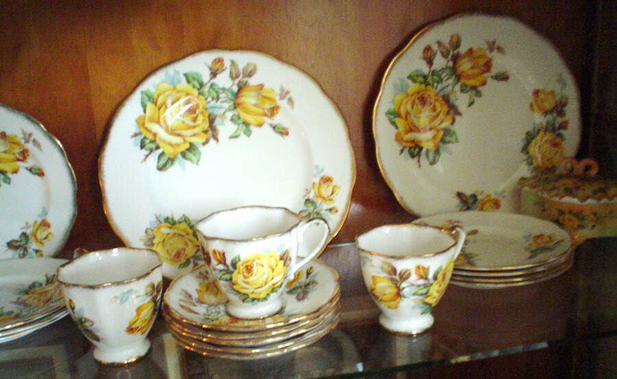 Roses of Piccardy Footed Cup & Saucer Set by Royal Standard-1