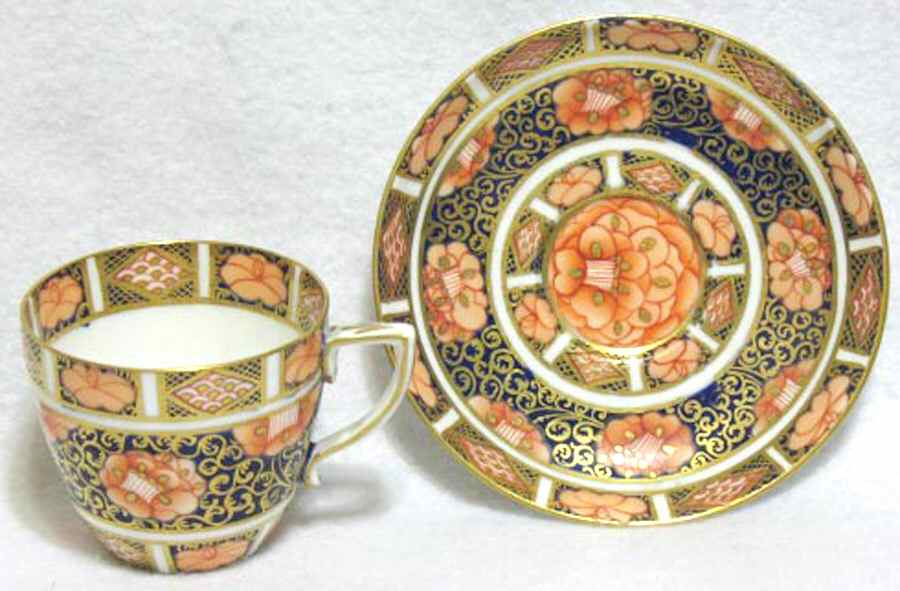 919 Flat Cup & Saucer Set by Royal Crown Derby-1