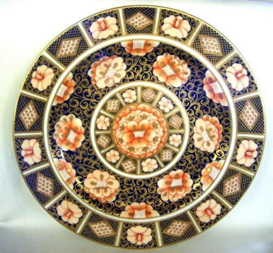919 Dinner Plate by Royal Crown Derby-1