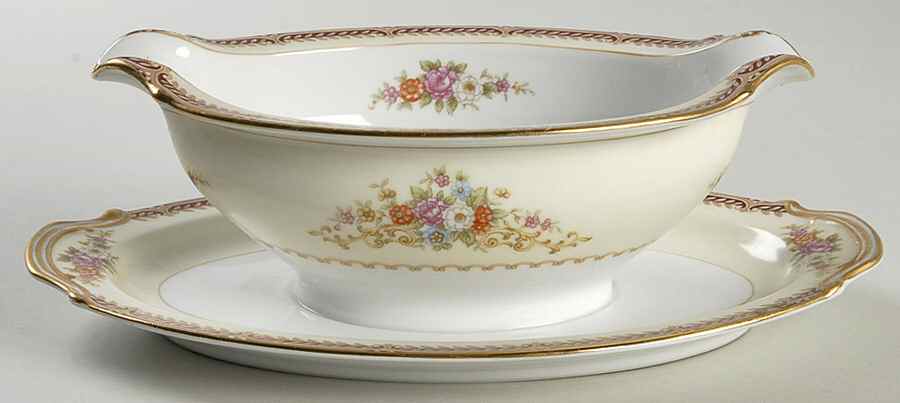 RO6 Gravy Boat with Attached Underplate by Rose (Japan)-1