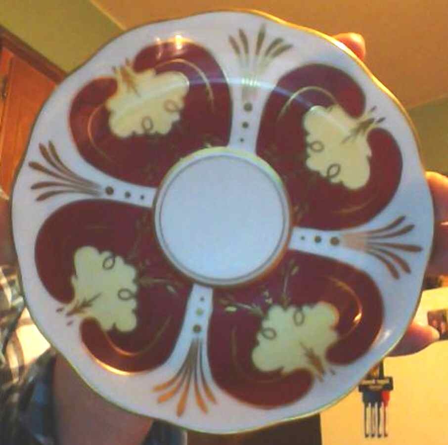1194 Saucer by Royal Albert-1