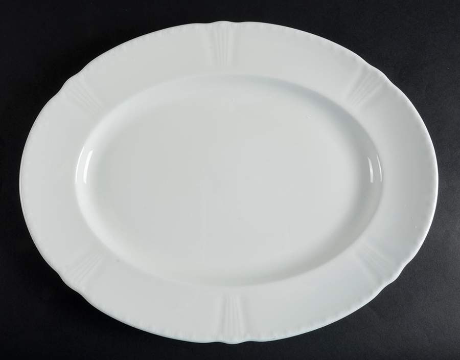 Jacobean 15" Oval Serving Platter by Royal Grafton-1