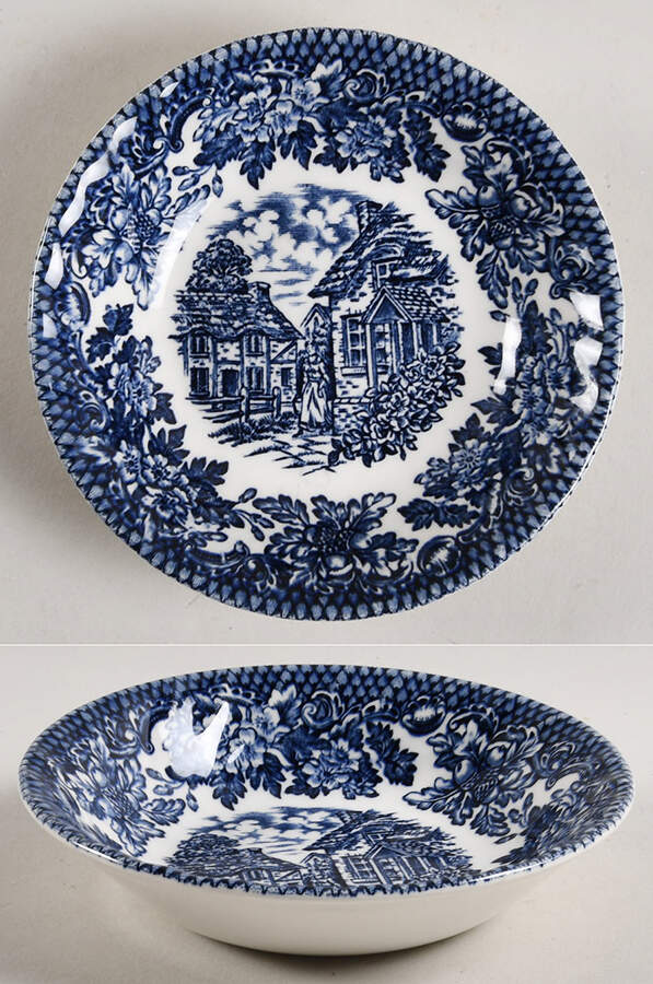 RT2 Fruit/Dessert (Sauce) Bowl by Royal Art (England)-1