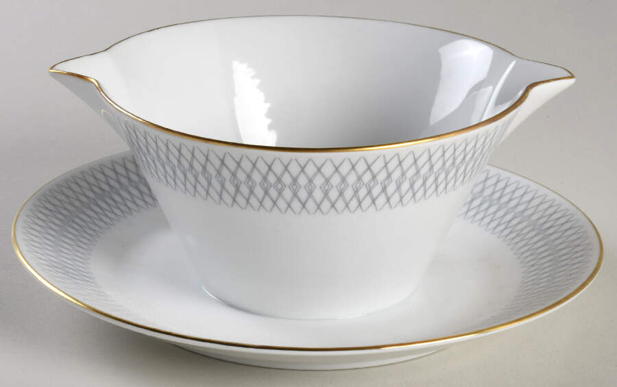 ROT161 Gravy Boat with Attached Underplate by Royal Tettau-1