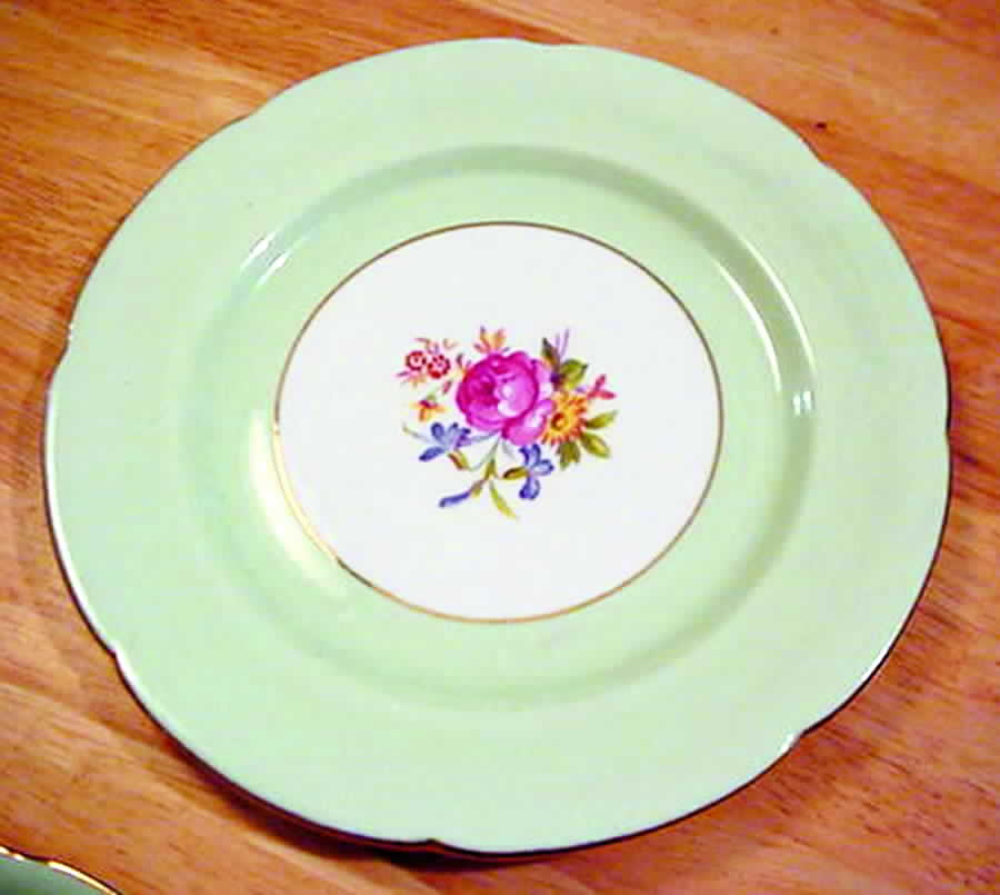 RGR32 Salad Plate by Royal Grafton-1