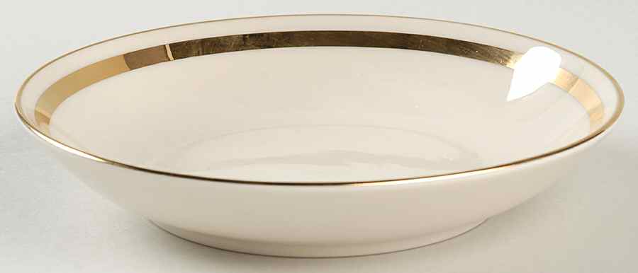 ROD5 Coupe Cereal Bowl by Royal Devon-1