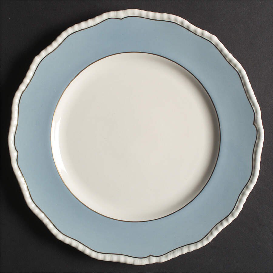 V1953 Dinner Plate by Royal Doulton-1
