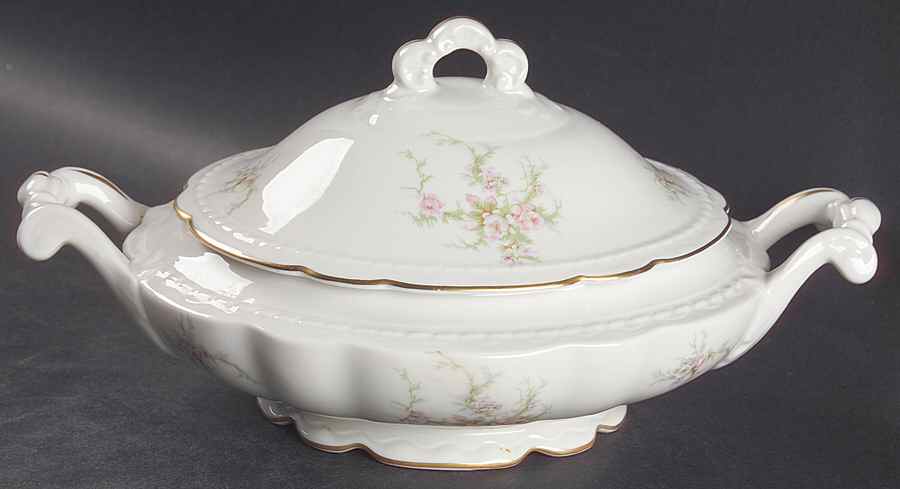 RYA8 Oval Covered Vegetable by Royal Chatham-1