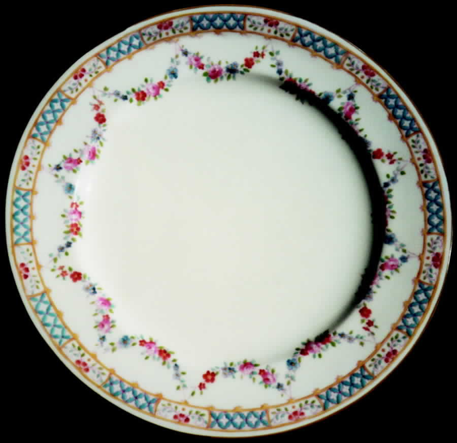 W9201 Dinner Plate by Royal Worcester-1
