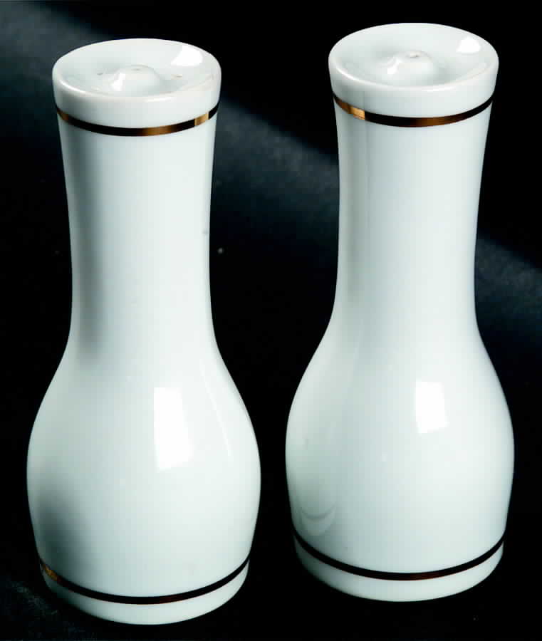 RW85 Salt & Pepper Set by Royal Worcester-1