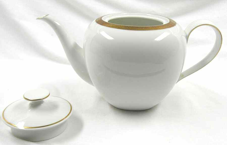 3379 Teapot & Lid by Rosenthal - Continental-1