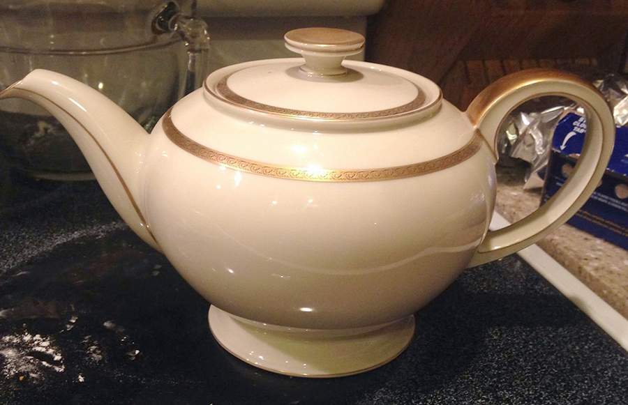 3613 Teapot & Lid by Rosenthal - Continental-1