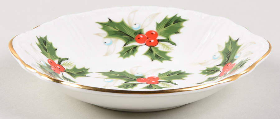 Noel (Holly Backstamp, Scalloped) Small Bon Bon by Royal Grafton-1