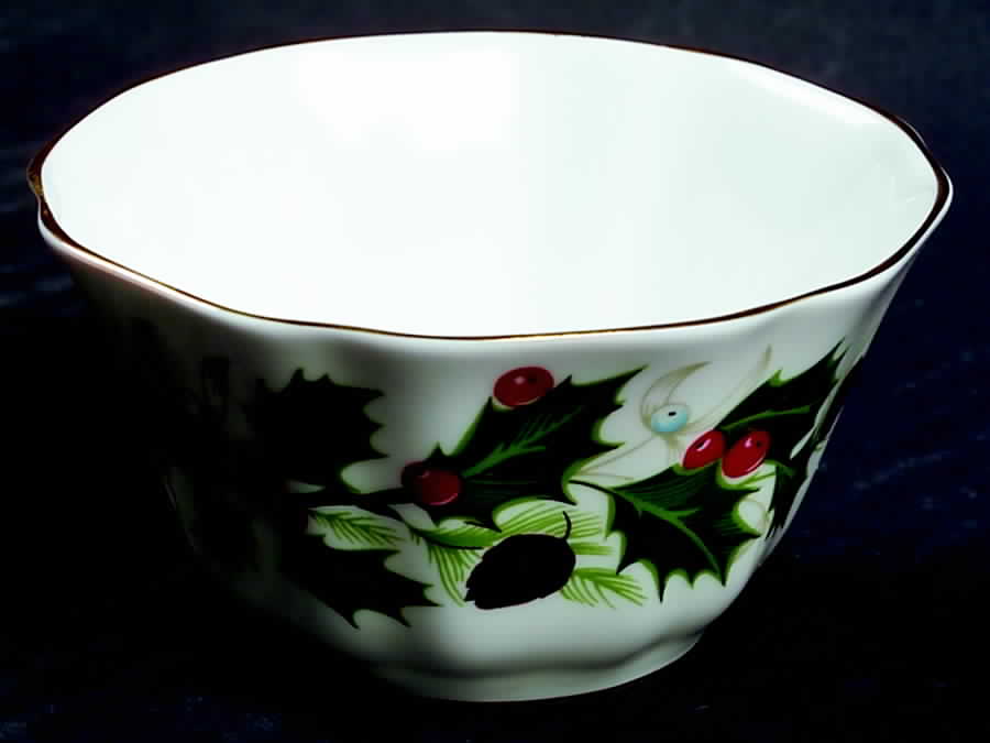 Noel (Holly Backstamp, Scalloped) Mini Open Sugar Bowl by Royal Grafton-1