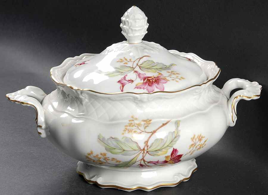 01157 Round Covered Vegetable by Royal Heidelberg-1
