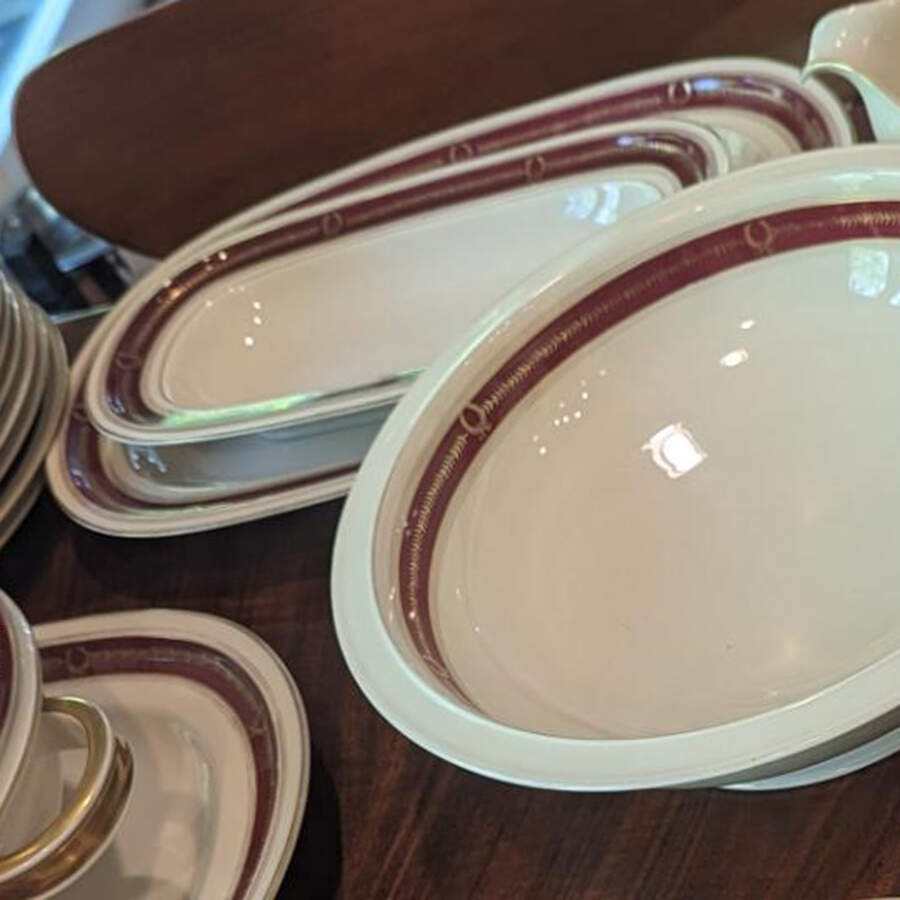 3496 10" Oval Serving Platter by Rosenthal - Continental-1