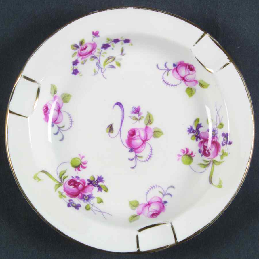 RCH22 Small Ashtray by Royal Chelsea-1
