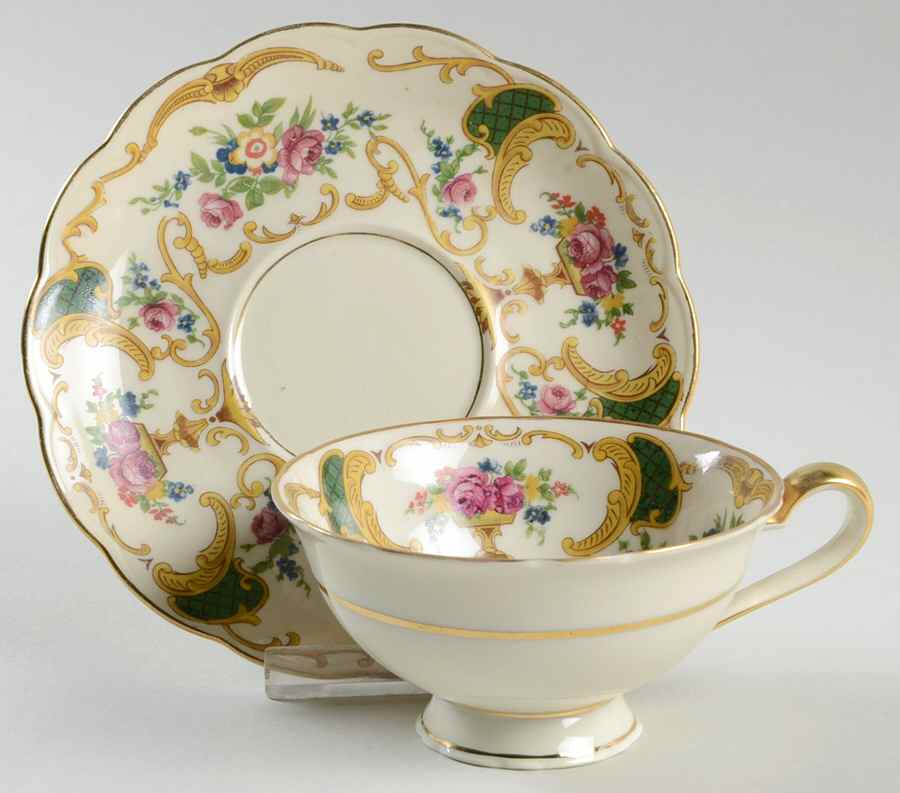 ROB215 Footed Cup & Saucer Set by Royal Bayreuth-1