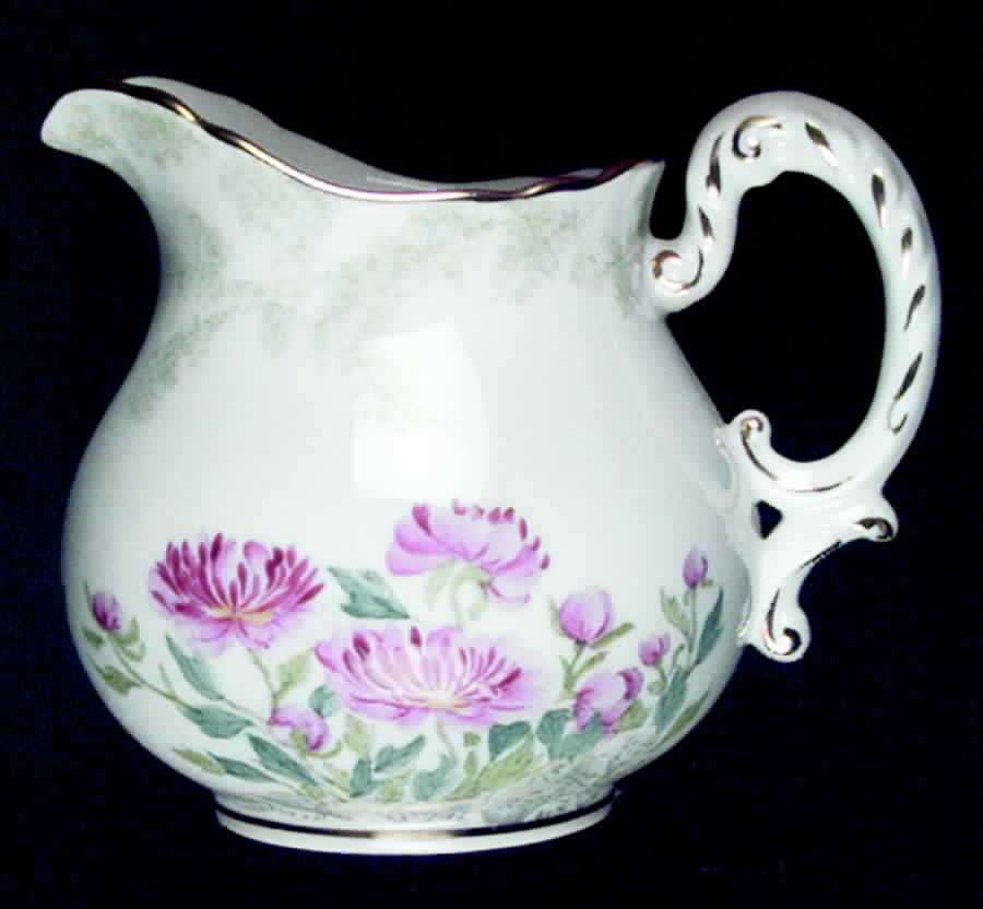 Z1060 Creamer by Royal Worcester-1