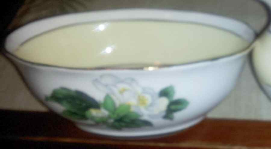 ROA65 Open Sugar Bowl by Royal Albert-1