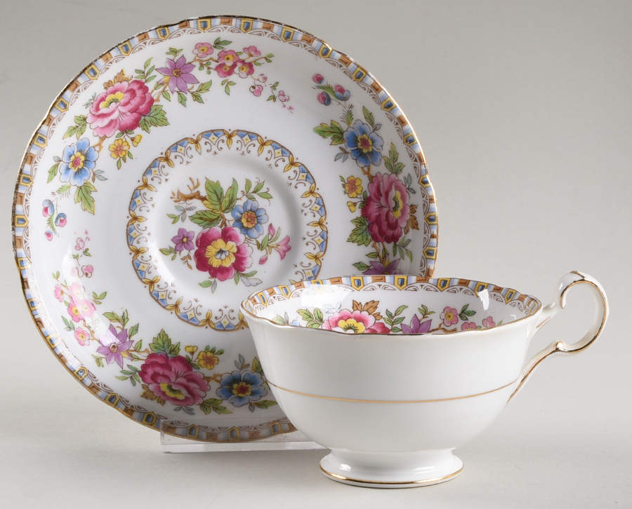 Malvern (Scalloped) Footed Cup & Saucer Set by Royal Grafton-1
