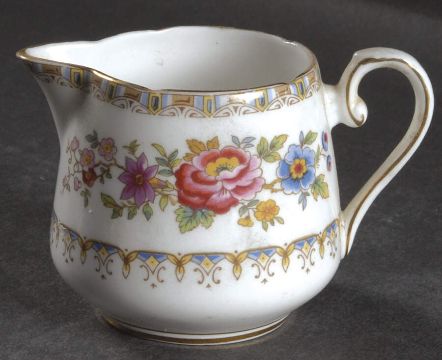 Malvern (Scalloped) Mini Creamer by Royal Grafton-1