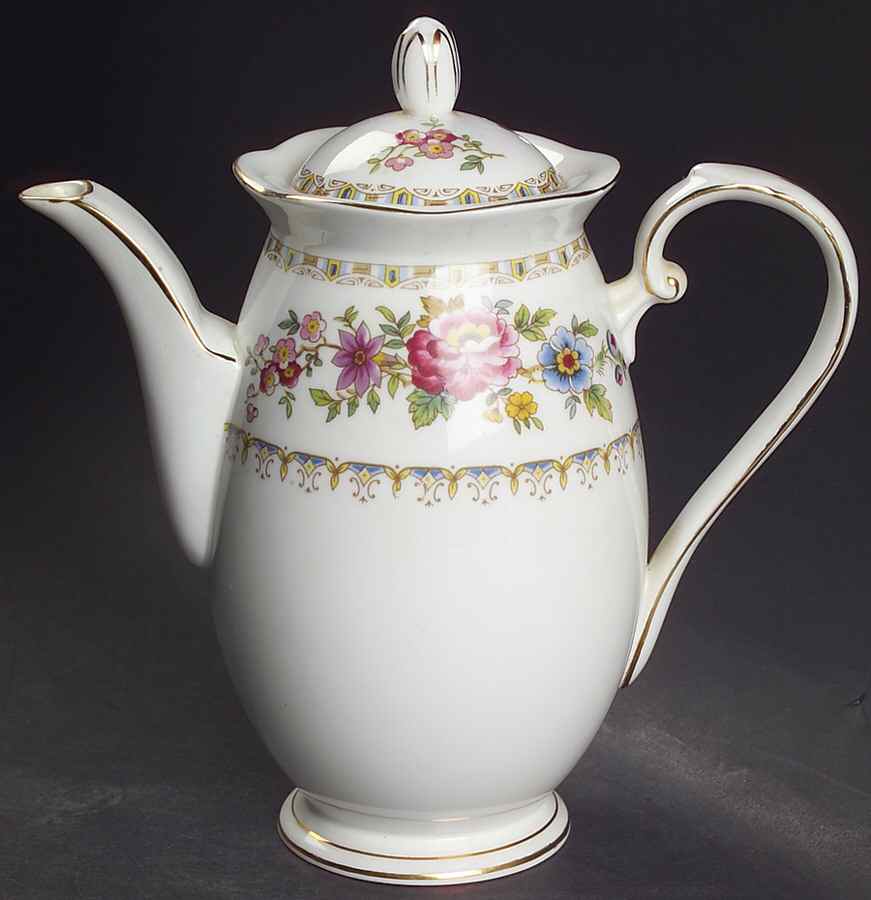 Malvern (Scalloped) Mini Coffee Pot & Lid by Royal Grafton-1
