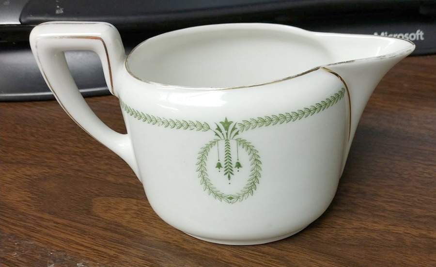 R851 Creamer by Rosenthal - Continental-1
