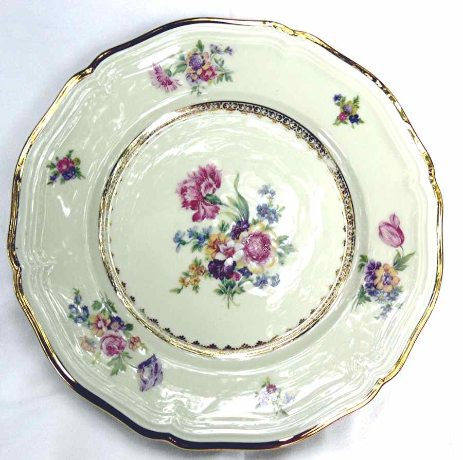 R852 Dinner Plate by Rosenthal - Continental-1