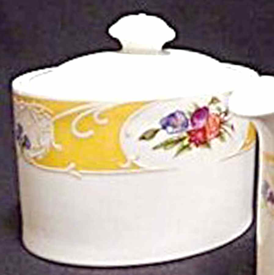 RD96 Sugar Bowl & Lid by Royal Doulton-1