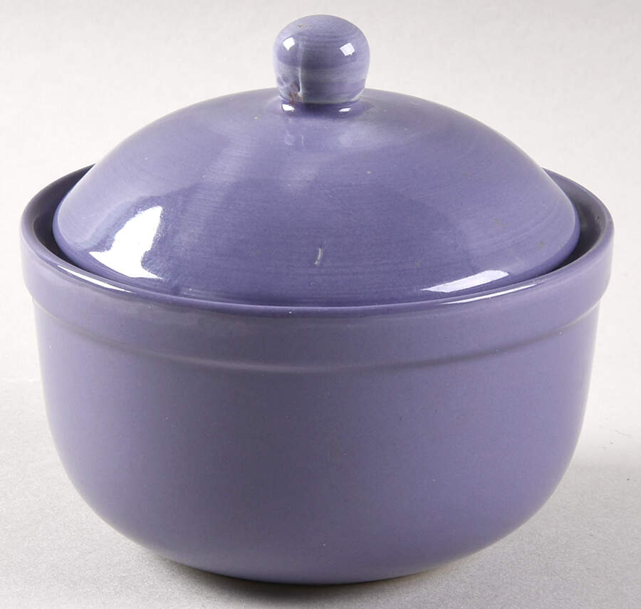 Garcia Lilac (Glossy) Sugar Bowl & Lid by Retroneu-1