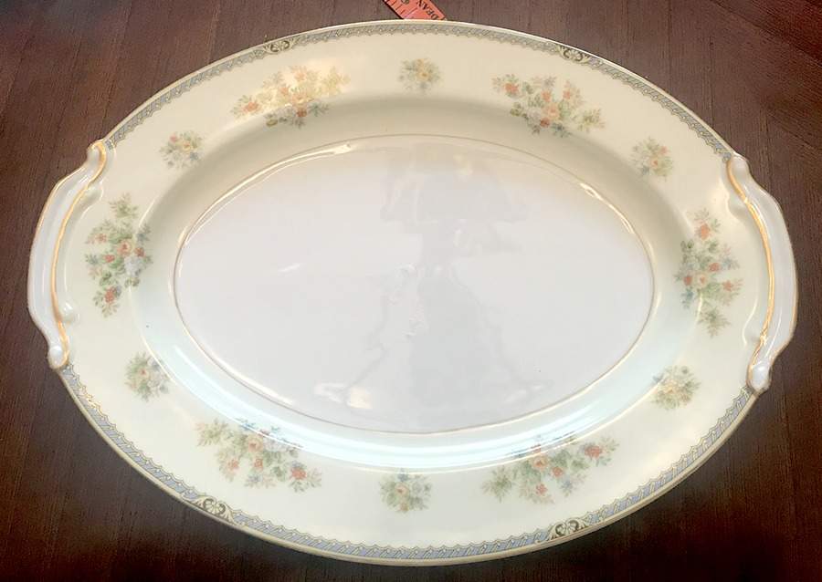 RO66 11" Oval Serving Platter by Rose (Japan)-1