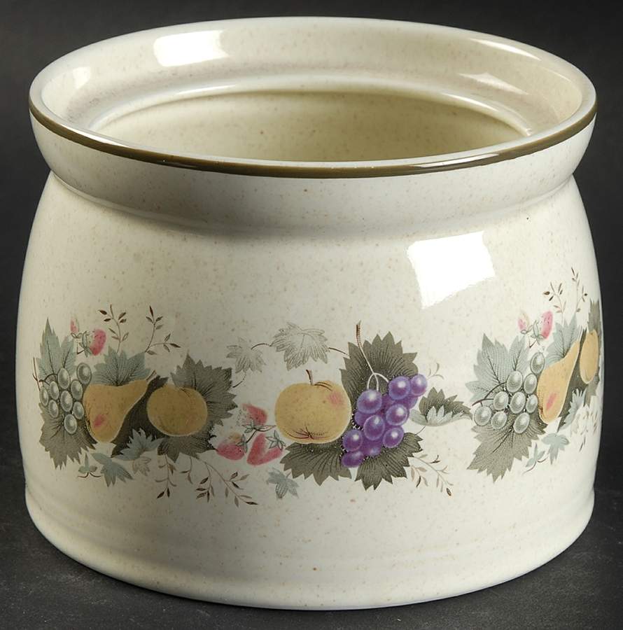 Harvest Garland Sugar Bowl No Lid by Royal Doulton-1