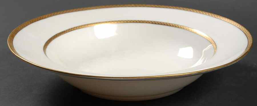 RA6954 Rim Soup Bowl by Royal Doulton-1