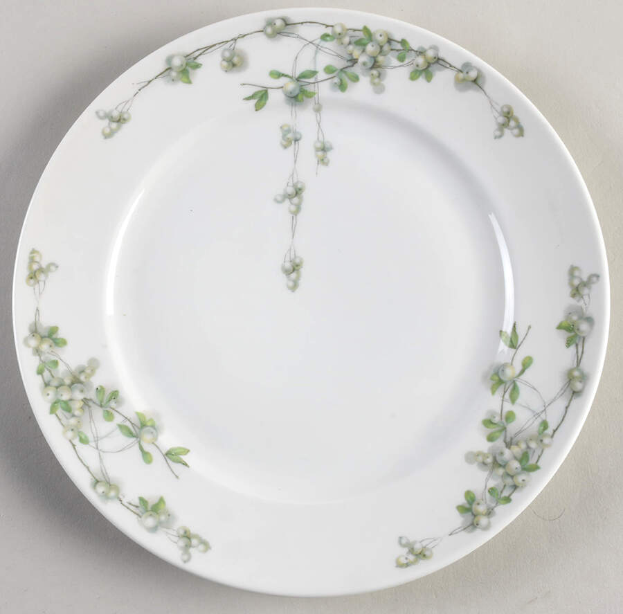 Mistletoe (No Trim) Luncheon Plate by Rosenthal - Continental-1