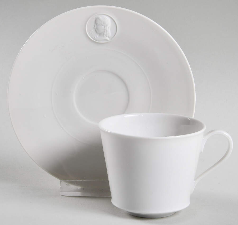 Arcadia Cream--White Flat Demitasse Cup & Saucer Set by Royal Berlin-1