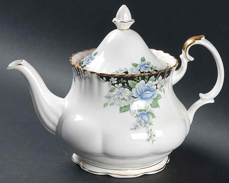 Sonatina Teapot & Lid by Royal Albert-1