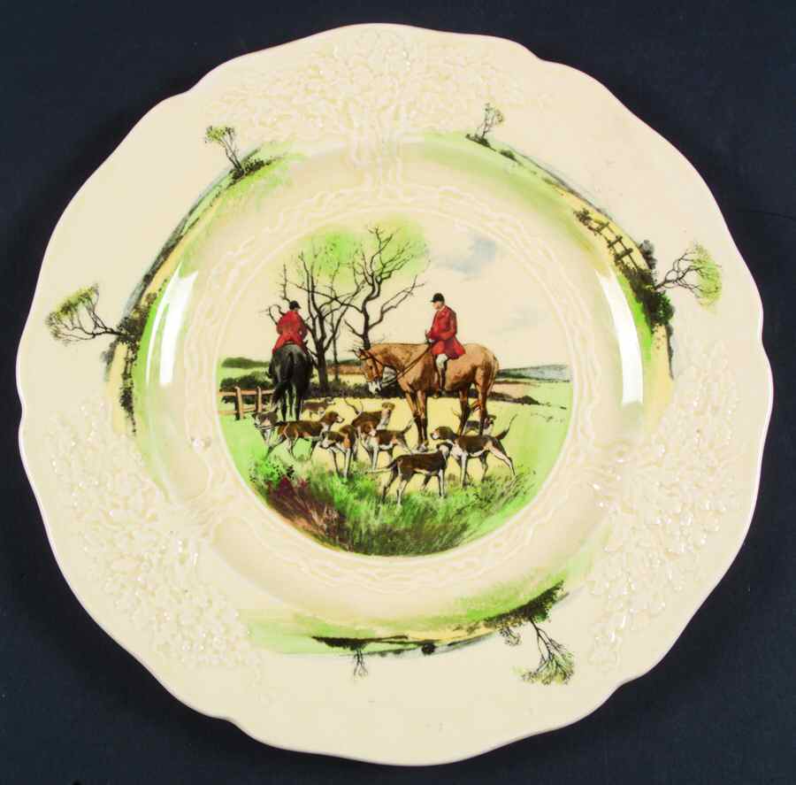 Hunting C Dinner Plate by Royal Doulton-1