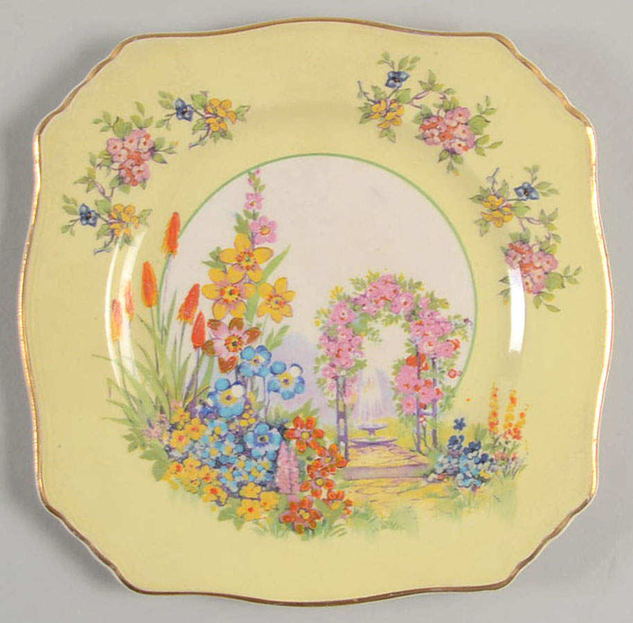 1068 Bread & Butter Plate by Royal Windsor-1