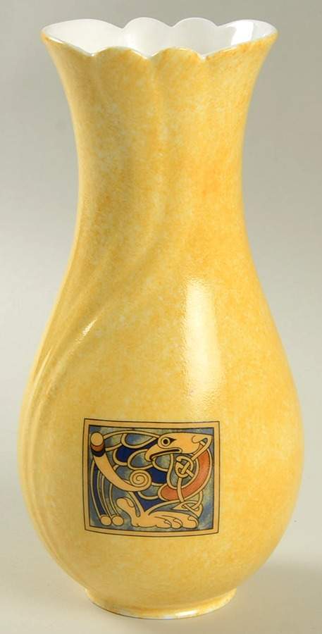 Irish Treasure Collection 7" Vase by Royal Tara-1