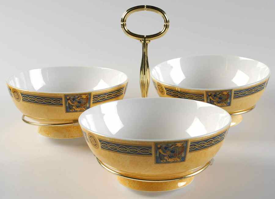 Irish Treasure Collection 7" x 12" 3-Part Relish & Metal Stand (CERC) HC by Royal Tara-1
