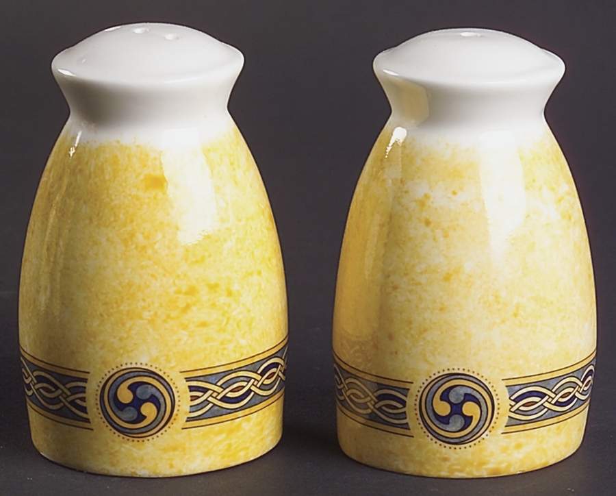 Irish Treasure Collection Salt & Pepper Set by Royal Tara-1