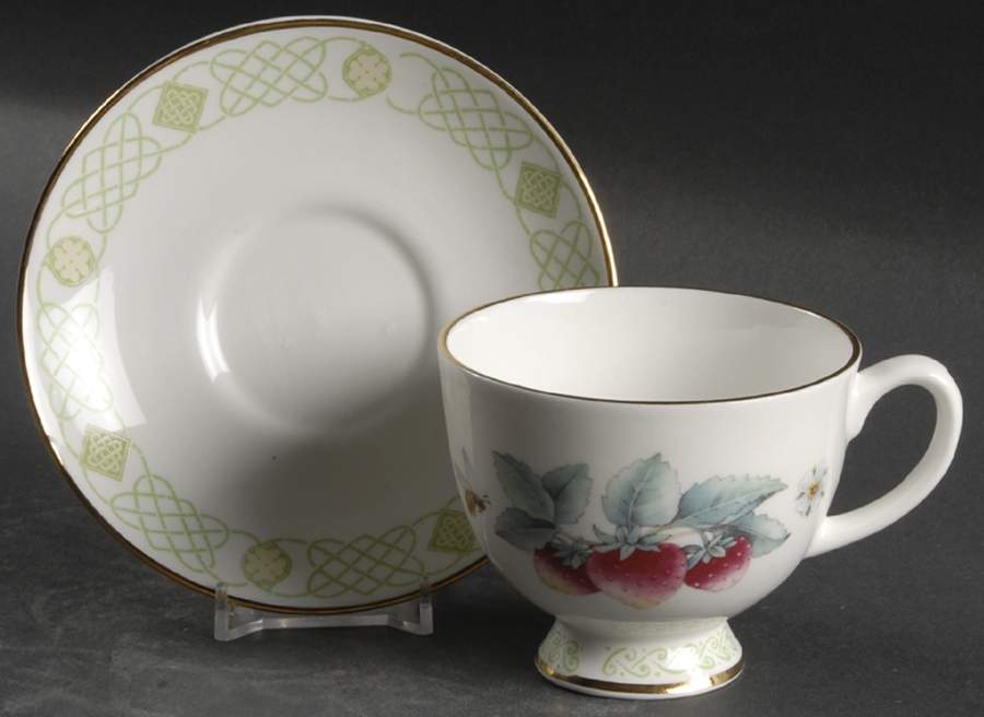Innisfree Collection Footed Cup & Saucer Set by Royal Tara-1
