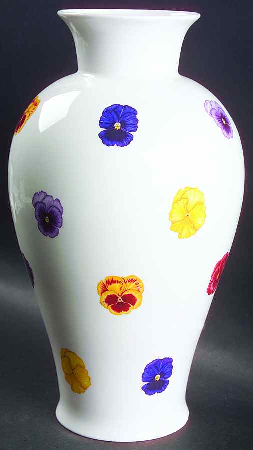 Pansies Oriental Vase by Royal Tara-1